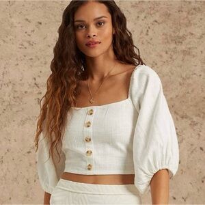 Billabong Backless Puff Sleeve Crop Top